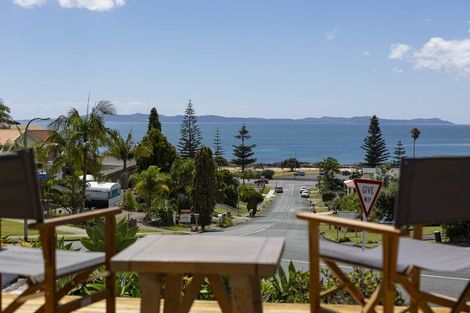 Photo of property in 46 Stratford Drive, Cable Bay, 0420