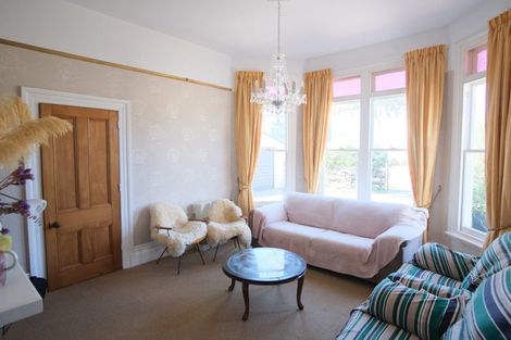 Photo of property in 133 Somerfield Street, Somerfield, Christchurch, 8024