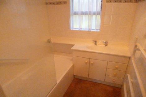 Photo of property in 34 Queen Road, Bellevue, Tauranga, 3110