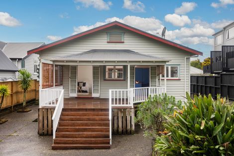 Photo of property in 23 Lloyd Avenue, Mount Albert, Auckland, 1025