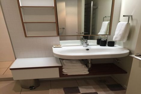 Photo of property in Piermont Apartments, 5e/82 Cable Street, Te Aro, Wellington, 6011