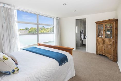 Photo of property in 3a Church Lane, Merivale, Christchurch, 8014