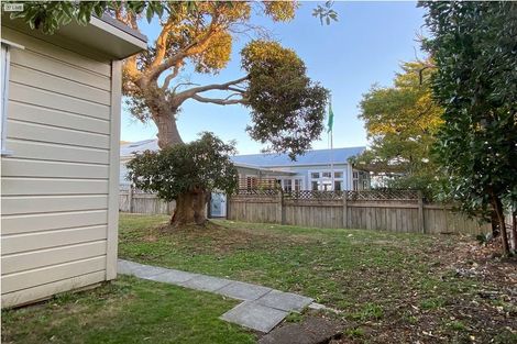 Photo of property in 4 Levy Street, Mount Victoria, Wellington, 6011