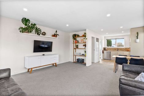 Photo of property in 1/15 Marriotts Road, North New Brighton, Christchurch, 8083