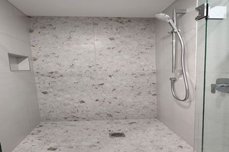 Photo of property in 10 Miramar Place, Pakuranga, Auckland, 2010