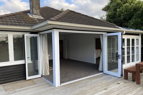 Photo of property in 3 Moule Place, Fairfield, Hamilton, 3214