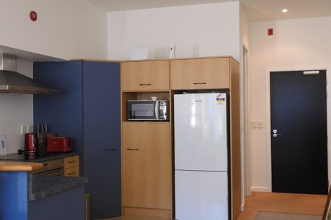 Photo of property in De Vere Apartments, 2/23 Tennyson Street, Te Aro, Wellington, 6011