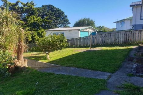 Photo of property in 57 Arahura Crescent, Waitangirua, Porirua, 5024