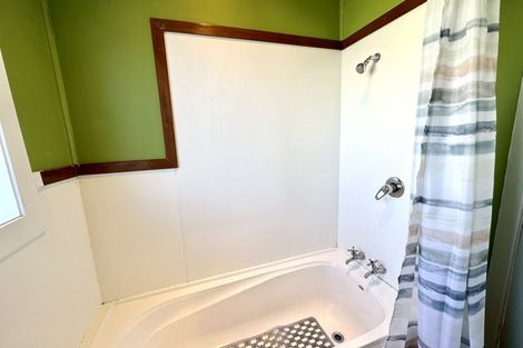 Photo of property in 186 Morton Street, Strathern, Invercargill, 9812