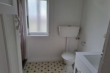 Photo of property in 4 Walters Road, Mount Wellington, Auckland, 1062