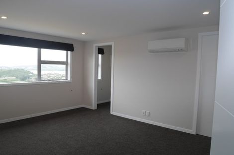 Photo of property in 87 Endeavour Drive, Whitby, Porirua, 5024