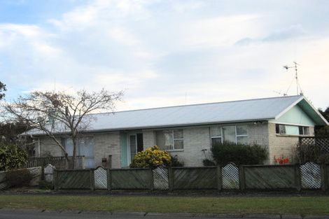 Photo of property in 2 Saint Kilda Place, Fairview Downs, Hamilton, 3214