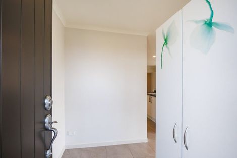 Photo of property in 12 Gibraltar Way, Fitzherbert, Palmerston North, 4410