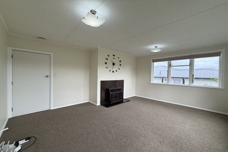 Photo of property in 15 Natone Street, Waitangirua, Porirua, 5024
