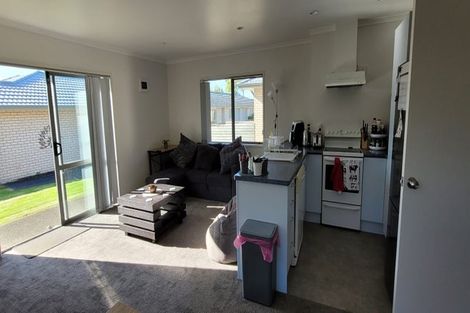 Photo of property in 4/271 Queen Street, Pukekohe, 2120