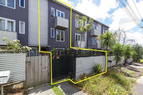 Photo of property in 435b West Coast Road, Glen Eden, Auckland, 0602