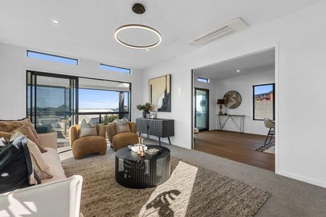 Photo of property in 10 Winspear Place, Omokoroa, 3114