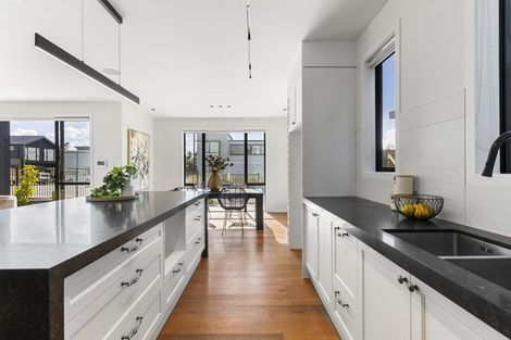 Photo of property in 1 Turbine Way, Hobsonville, Auckland, 0616