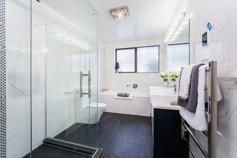 Photo of property in 21 Nightingale Road, Flat Bush, Auckland, 2019