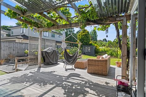 Photo of property in 39 Tiromoana Road, Raumati South, Paraparaumu, 5032