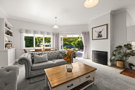 Photo of property in 127 Vigor Brown Street, Napier South, Napier, 4110