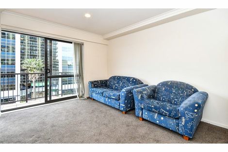 Photo of property in The Rennaissance, 4i/18 Ronwood Avenue, Manukau, Auckland, 2104