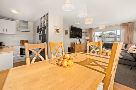 Photo of property in 93d Clemow Road, Fitzroy, New Plymouth, 4312