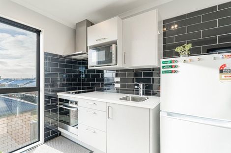 Photo of property in 20 George West Square West, Wigram, Christchurch, 8025