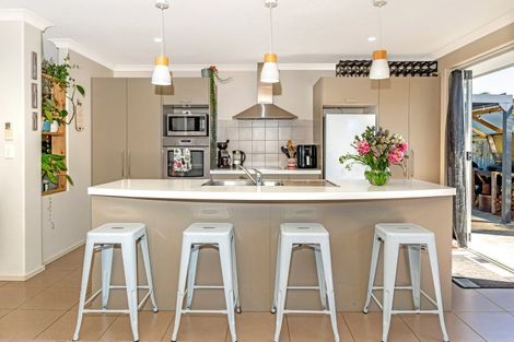 Photo of property in 49 Sterling Park, Lytton West, Gisborne, 4010