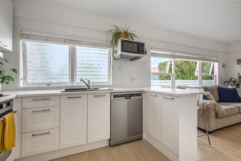 Photo of property in 1/14 Ewen Alison Avenue, Devonport, Auckland, 0624