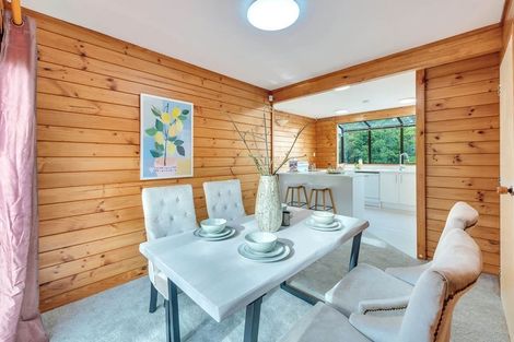 Photo of property in 1/21 Chablis Place, Henderson, Auckland, 0612