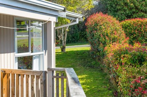 Photo of property in 7a Isobel Street, Acacia Bay, Taupo, 3330