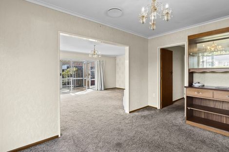 Photo of property in 48 Fulford Street, New Plymouth, 4310