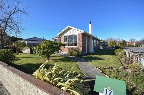 Photo of property in 17 Johnson Street, Milton, 9220