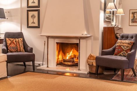 Photo of property in 9 Chatsworth Road, Silverstream, Upper Hutt, 5019