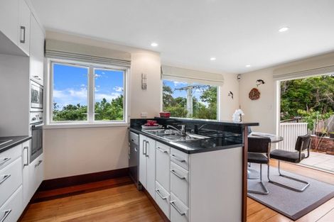 Photo of property in 117 Tanekaha Road, Titirangi, Auckland, 0604