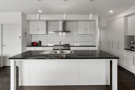 Photo of property in 90 Washbourn Drive, Richmond, 7020