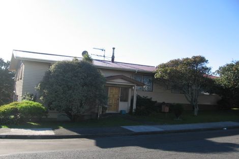 Photo of property in 1 Cranwell Street, Churton Park, Wellington, 6037