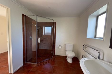 Photo of property in 10 Glendhu Road, Bayview, Auckland, 0629