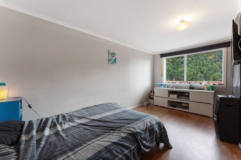 Photo of property in 35a Clearmont Crescent, Blagdon, New Plymouth, 4310