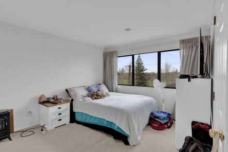 Photo of property in 17 Tiffiney Place, Chartwell, Hamilton, 3210