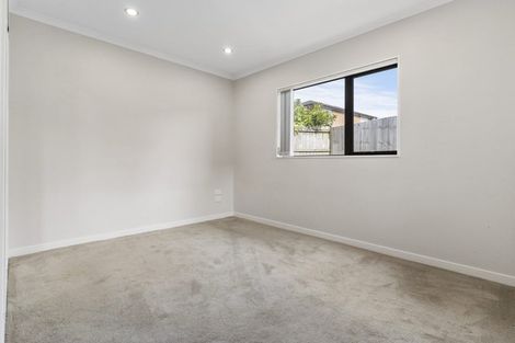 Photo of property in 88 Keri Vista Rise, Papakura, 2110