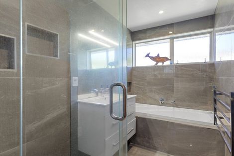 Photo of property in 11 Bishopsworth Street, Hillsborough, Christchurch, 8022