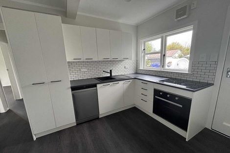 Photo of property in 88 Victoria Street, Carterton, 5713