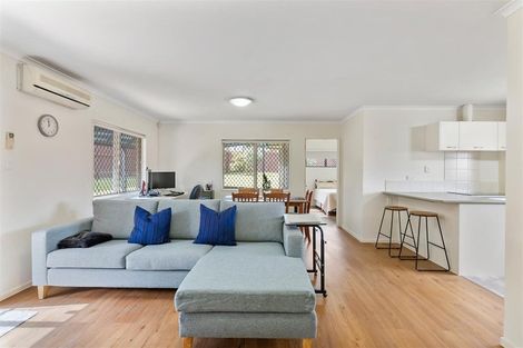 Photo of property in 26 Medvale Avenue, Flat Bush, Auckland, 2019
