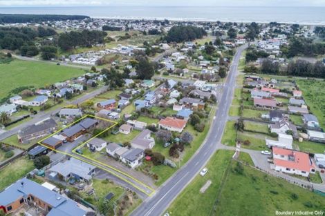 Photo of property in 575a Waitarere Beach Road, Waitarere Beach, Levin, 5510