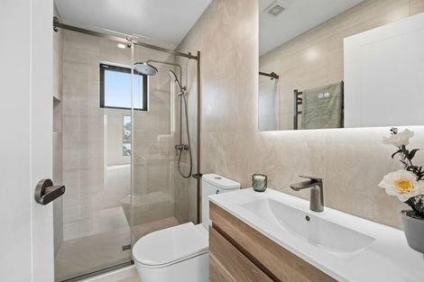 Photo of property in 13d Churchill Avenue, Manurewa, Auckland, 2102