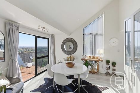 Photo of property in 15 Lookaway Place, Huntsbury, Christchurch, 8022