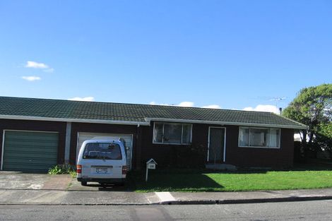 Photo of property in 54 Churton Drive, Churton Park, Wellington, 6037