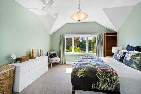 Photo of property in 56 Dyers Pass Road, Cashmere, Christchurch, 8022